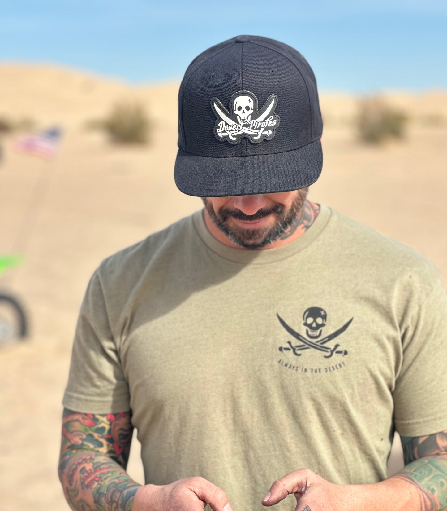 DP: SIGNATURE STAPLE TEE - OLIVE